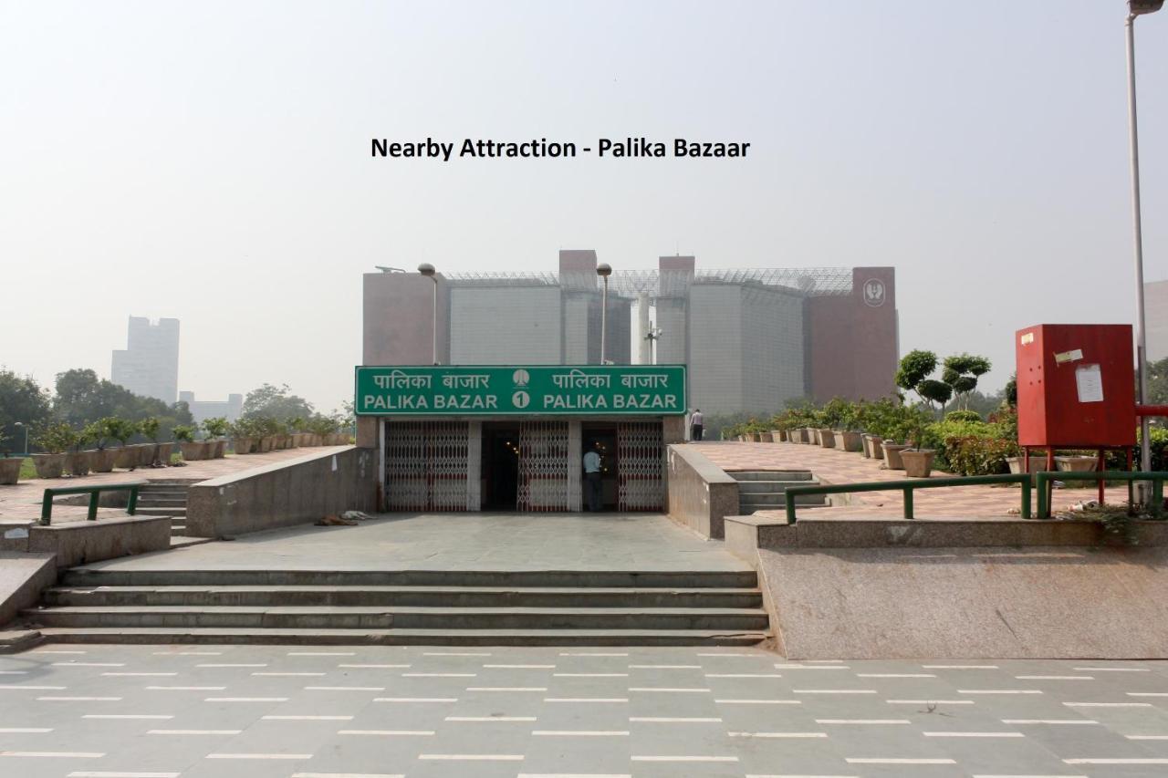 Capital O 10750 Hotel Vivek New Delhi Luaran gambar
