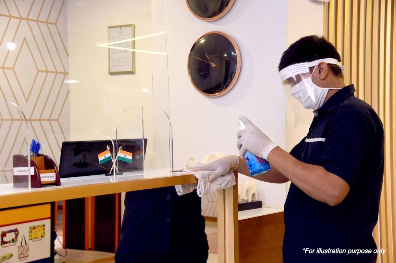Capital O 10750 Hotel Vivek New Delhi Luaran gambar